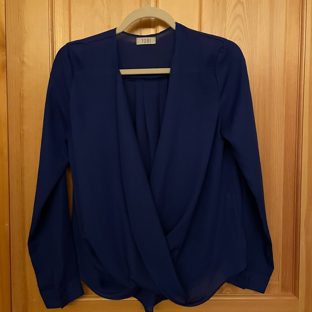 Tobi small open front shirt